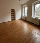 Dlouhodobý pronájem 2+1, Česká Lípa, Mikovcova ul.. Centrum města