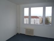 Pronájem bytu 3+1 s balkónem, Praha 4, ul. Bítovská.